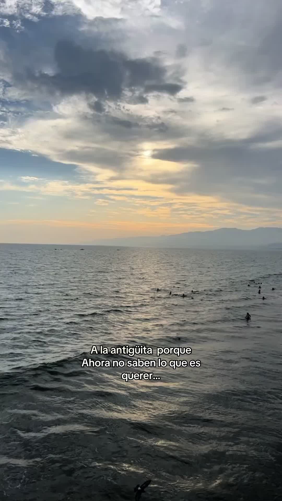 @🌊🏝️Adri Rivera🇸🇻🌕👶🏽✨