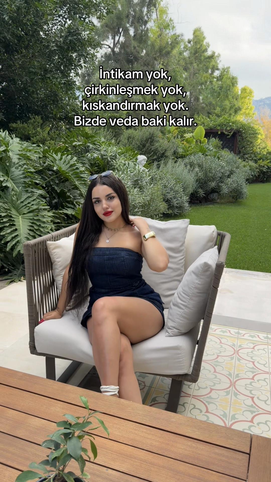 @Feray Alper