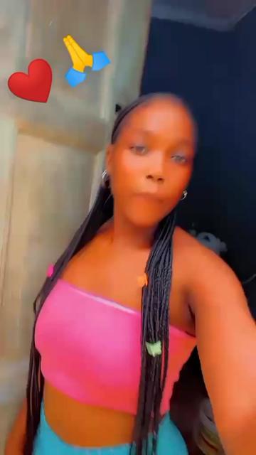 @ADJOA💧❤️🦋🍒 PRETTY
