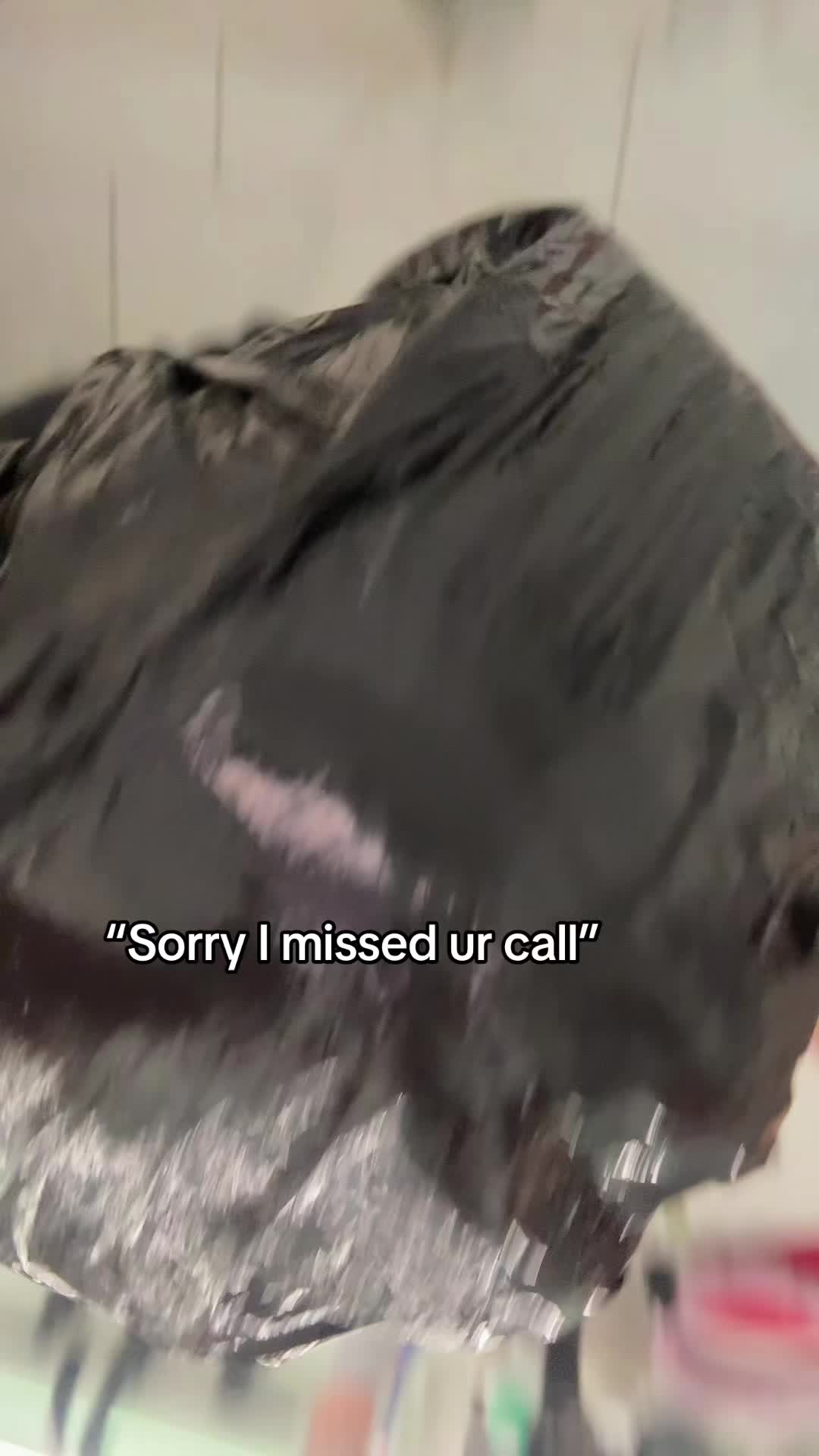 @bella