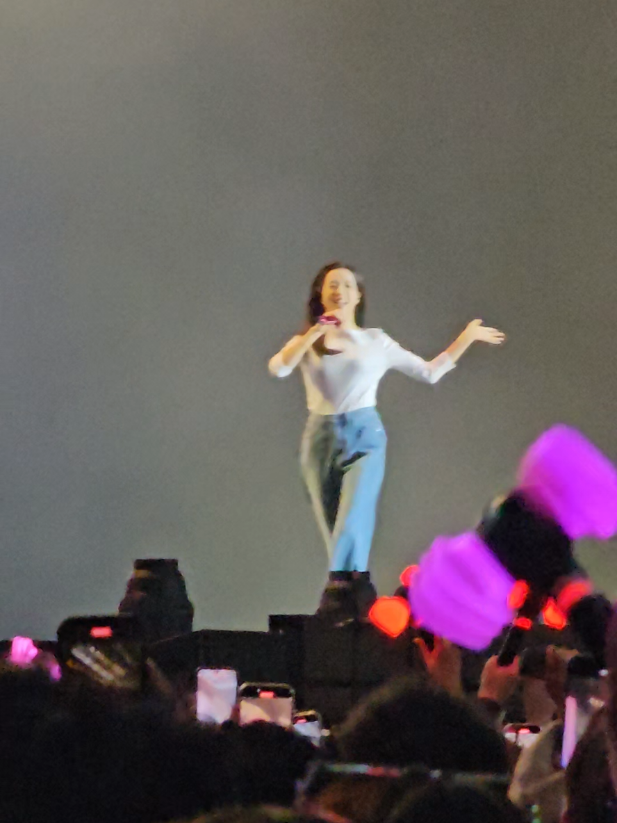 @Pin đi gặp Jisoo