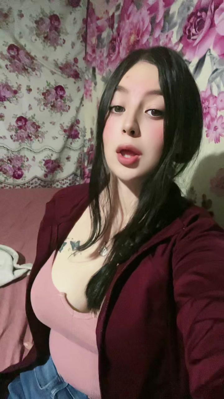 @NAIDELIN🤠🖤