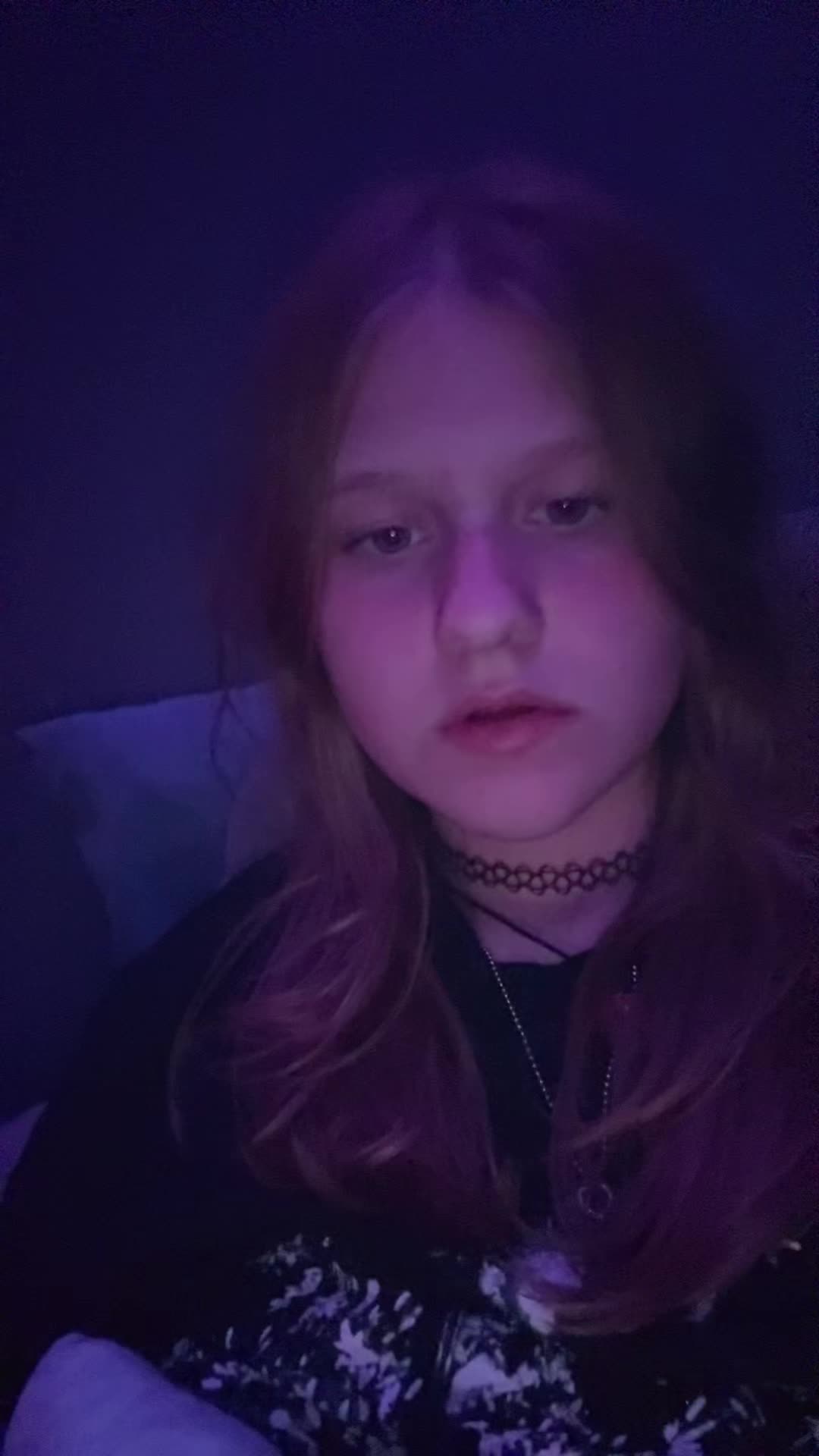 @𝑮𝑹𝑬𝑬𝑵𝑫𝑨𝒀𝑮𝑰𝑹𝑳