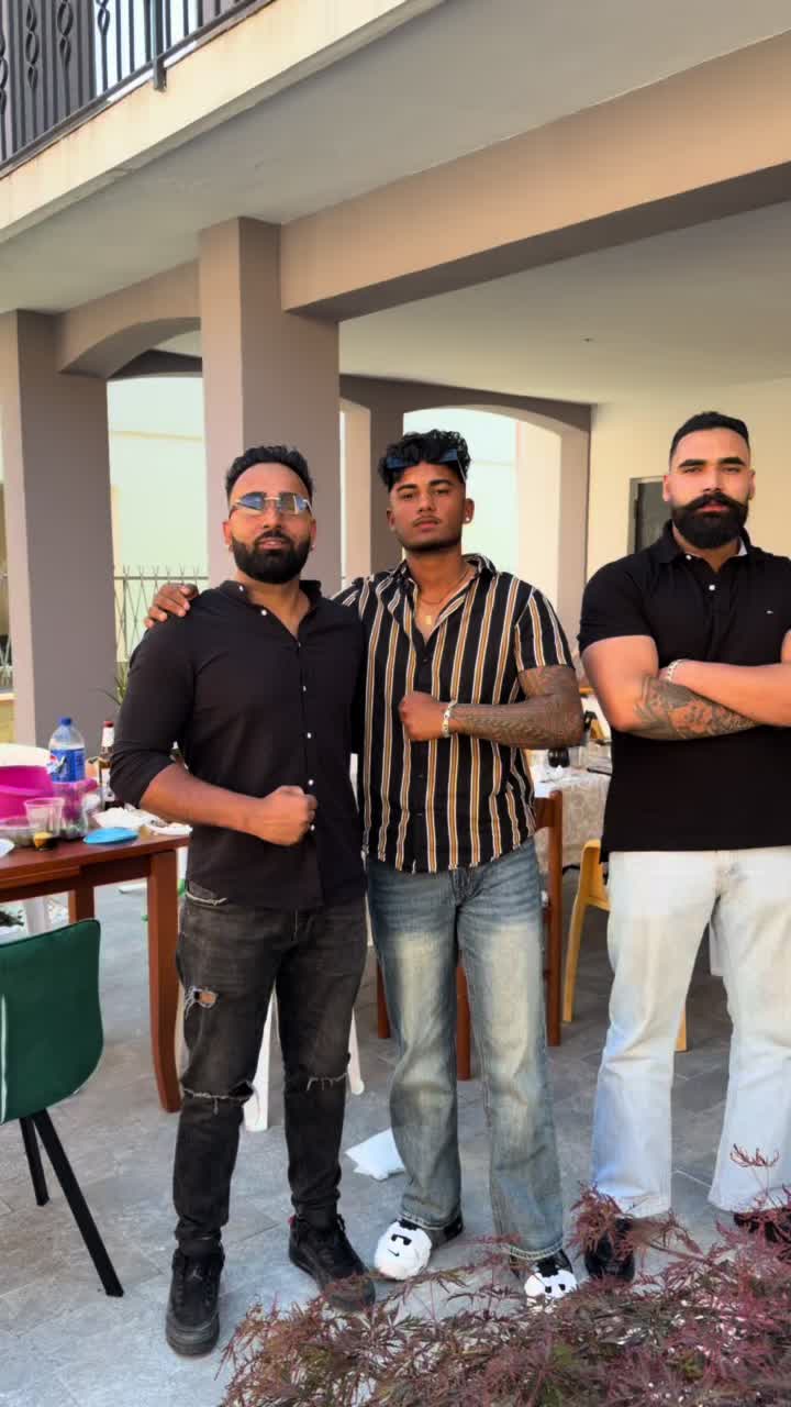 @deep_thakur__pb07