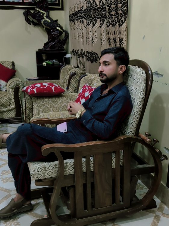 @ذیشان 👑