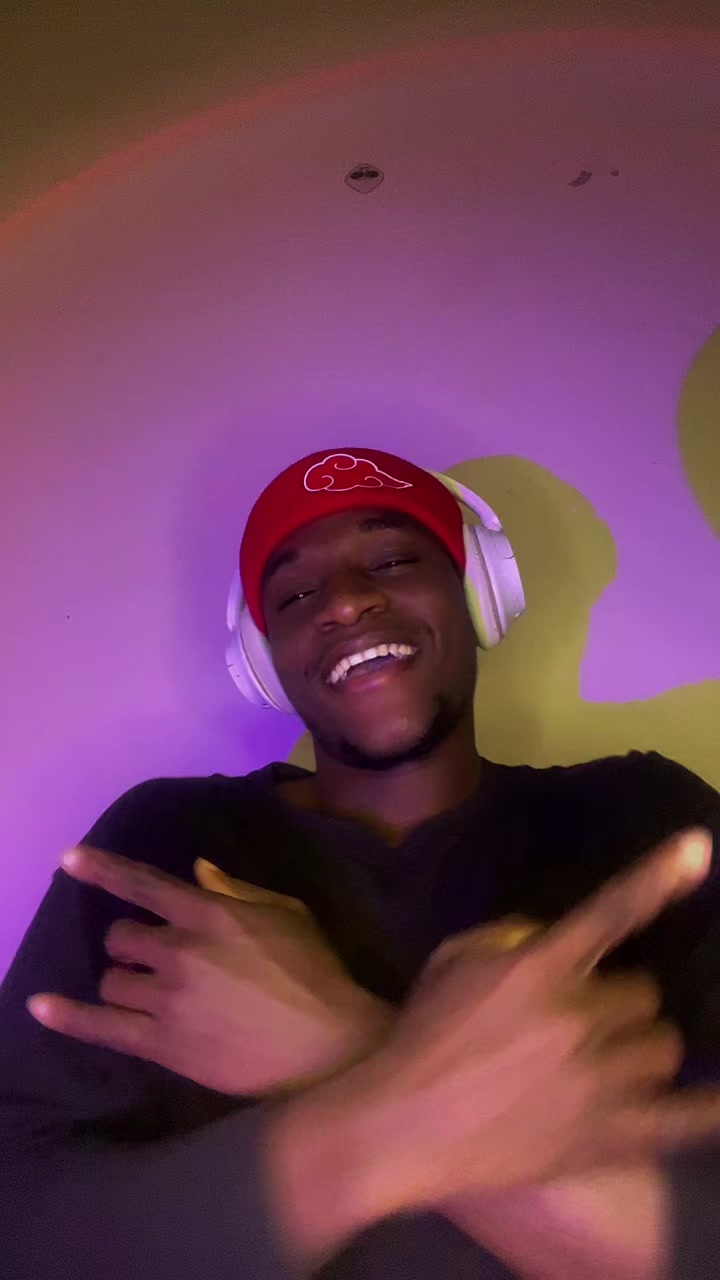 @YTdubz 🇬🇭