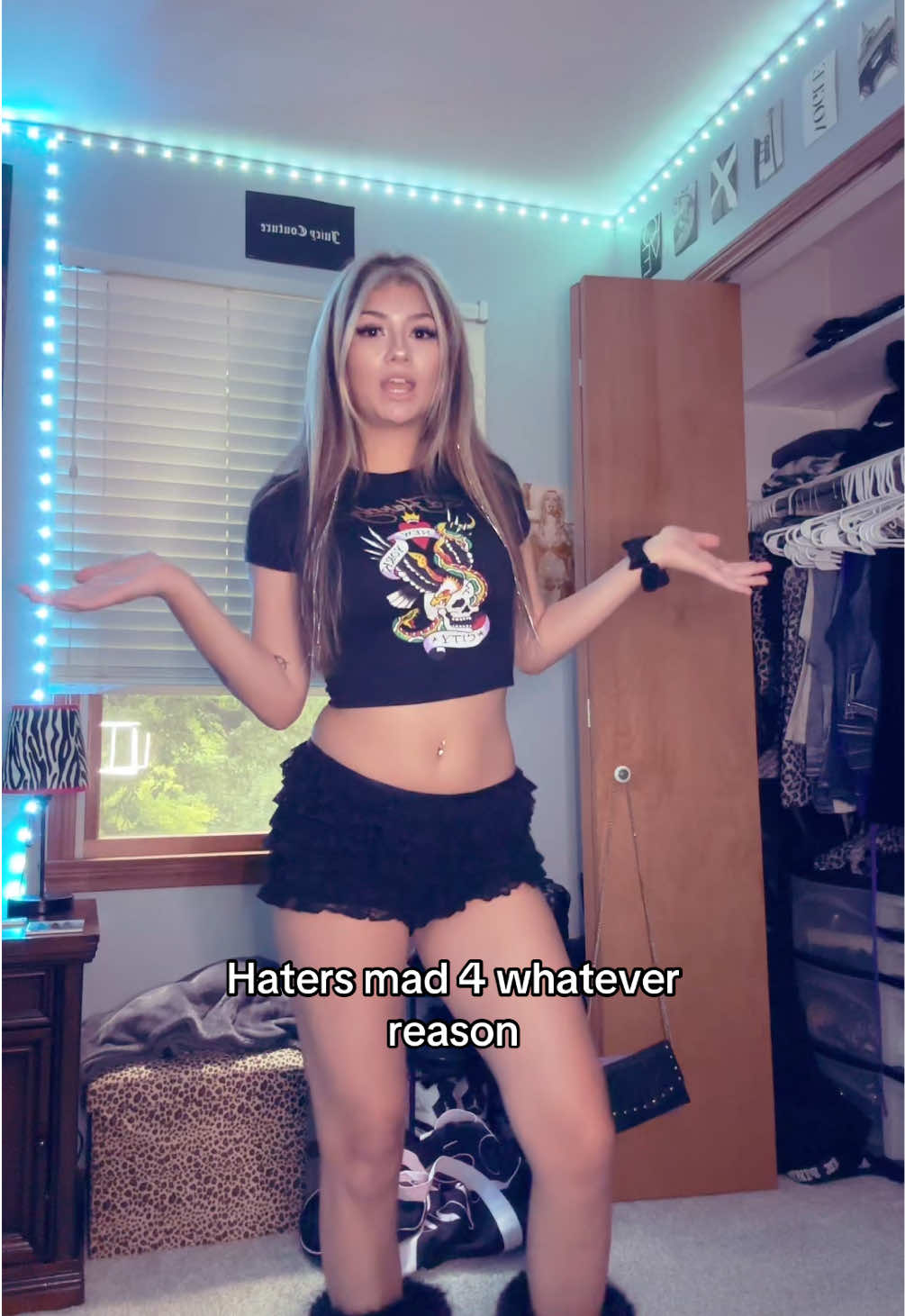 @Zoe