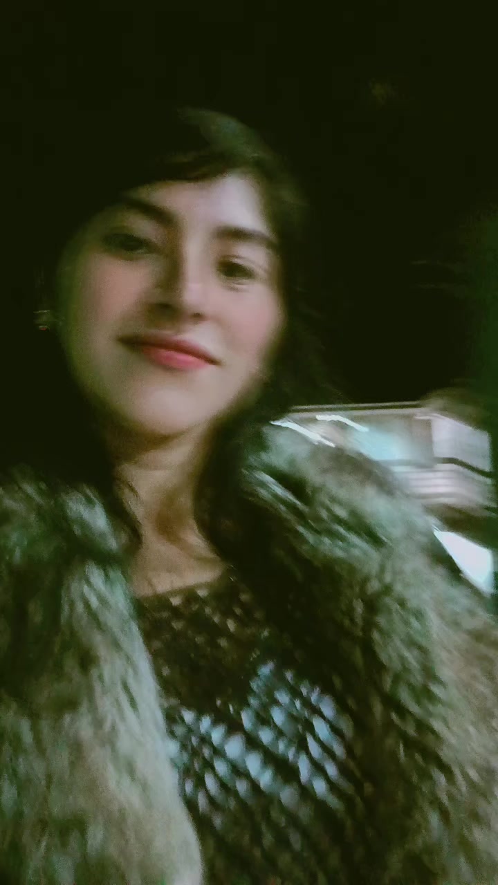 @analucia