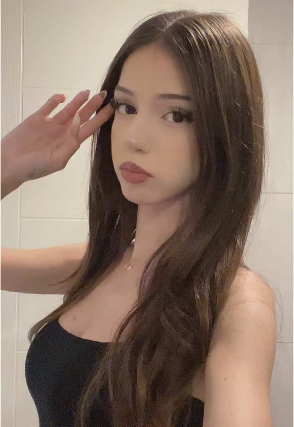 @𝓔𝓴𝓲𝓷