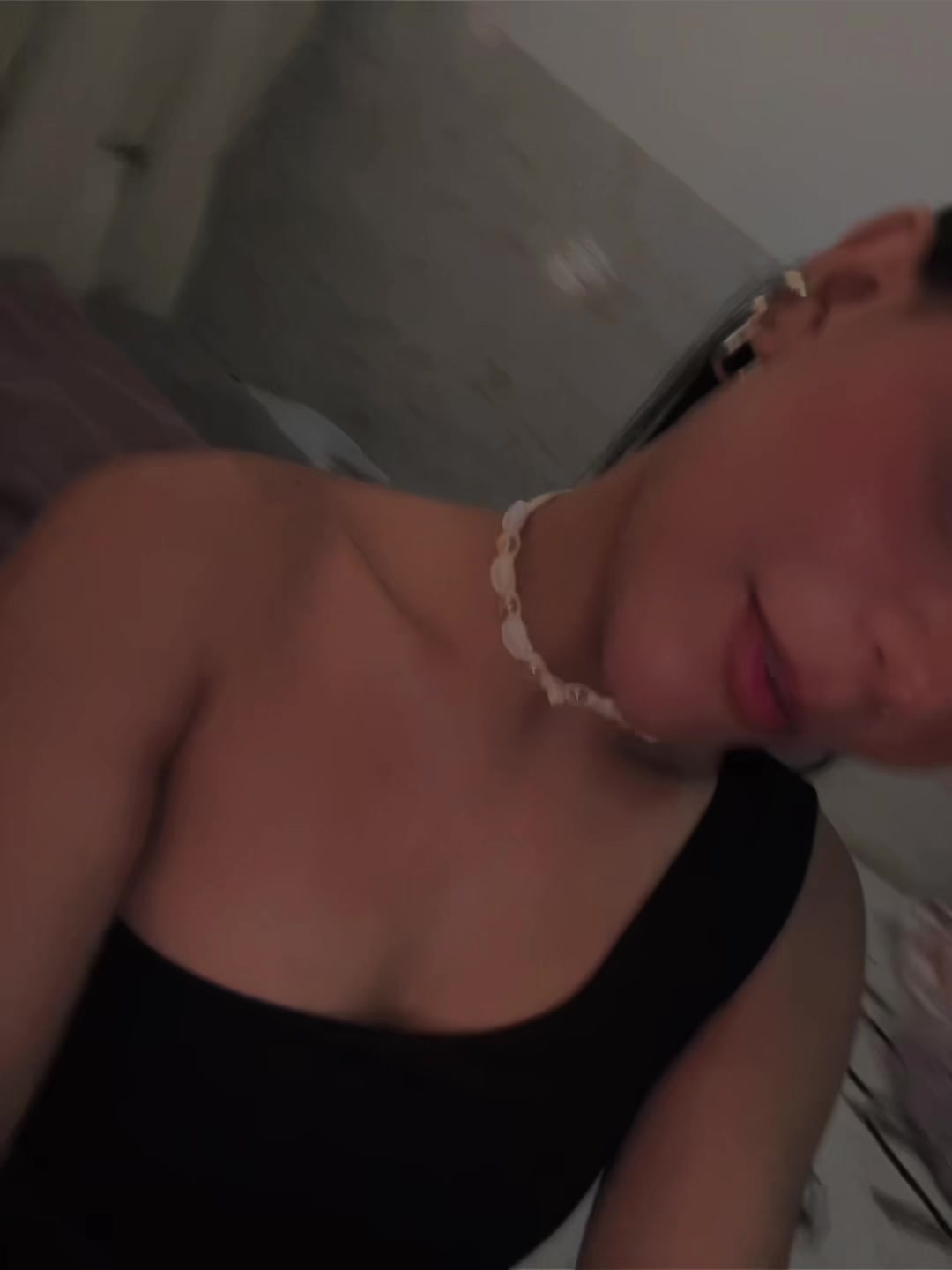@🦋