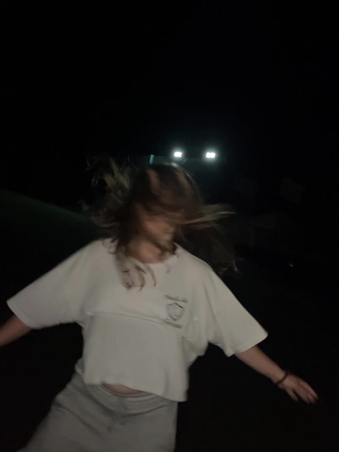 @️