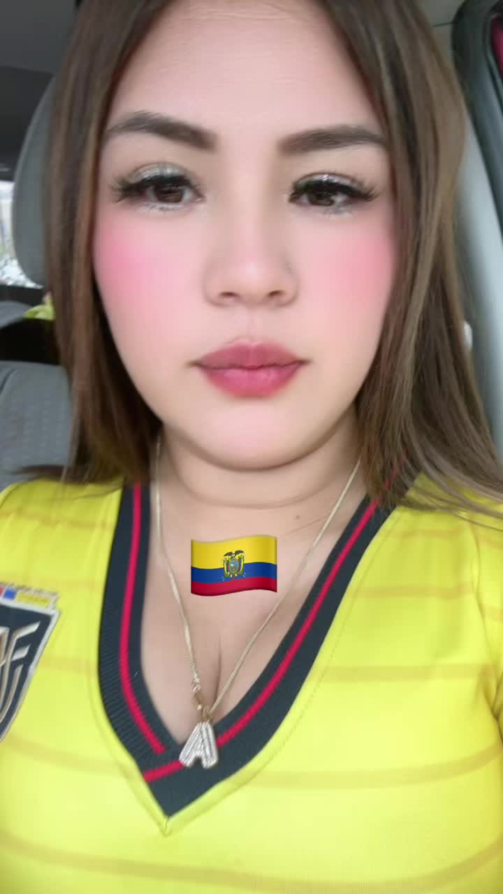 @annyorthiz