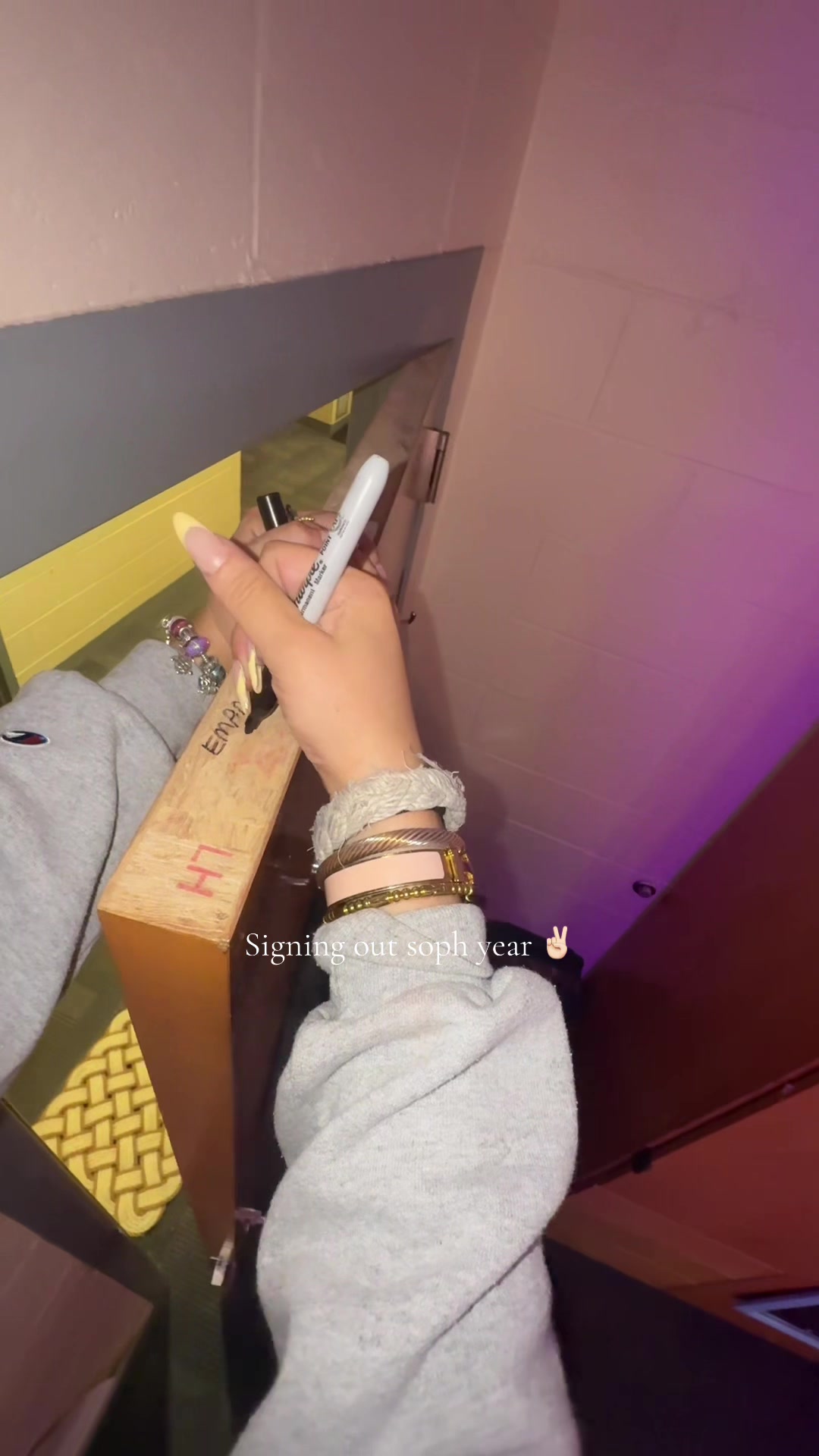 @Kat