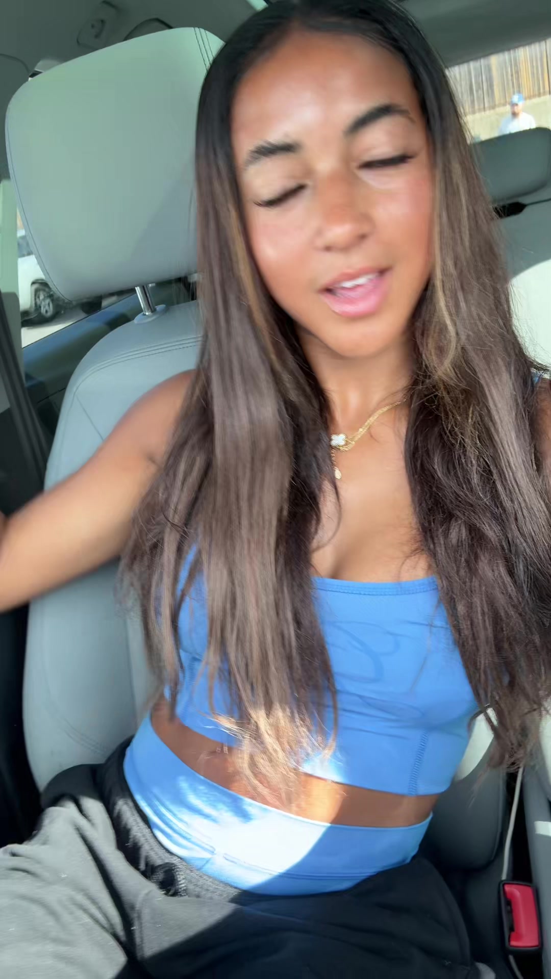 @giannaabullock