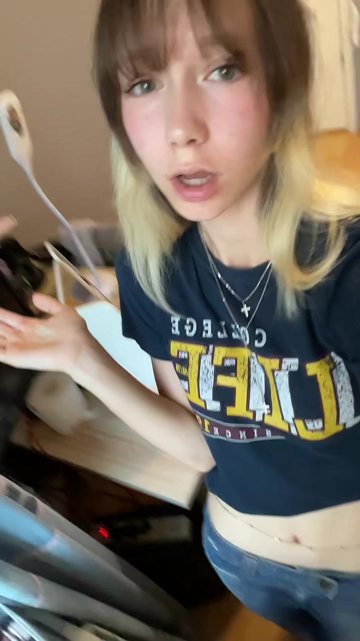 @sandyksi