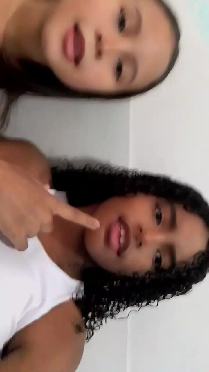 @ℎ𝑒𝑙𝑜𝑖𝑠𝑎💗💗
