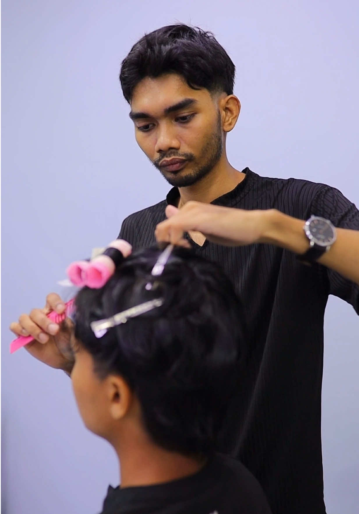 @YUM’S BARBERSHOP