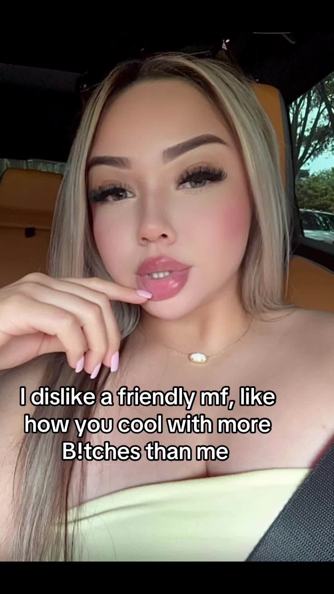 @Mely 💫