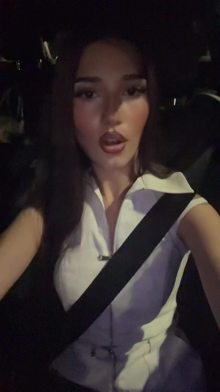@ʜᴀɴᴀ🇦🇱