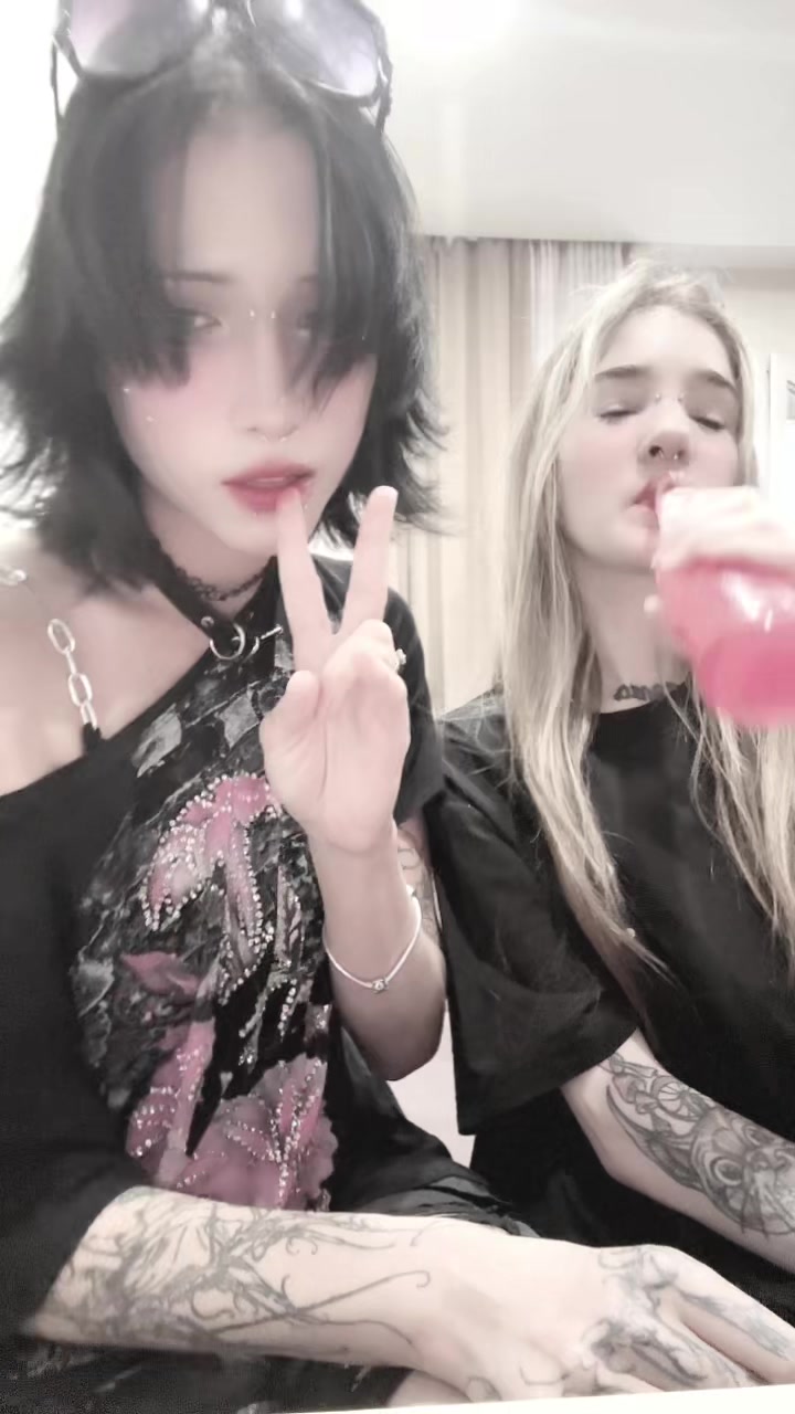 @♡\/𝔞𝔪𝔭₽𝔦𝔫𝔢♡