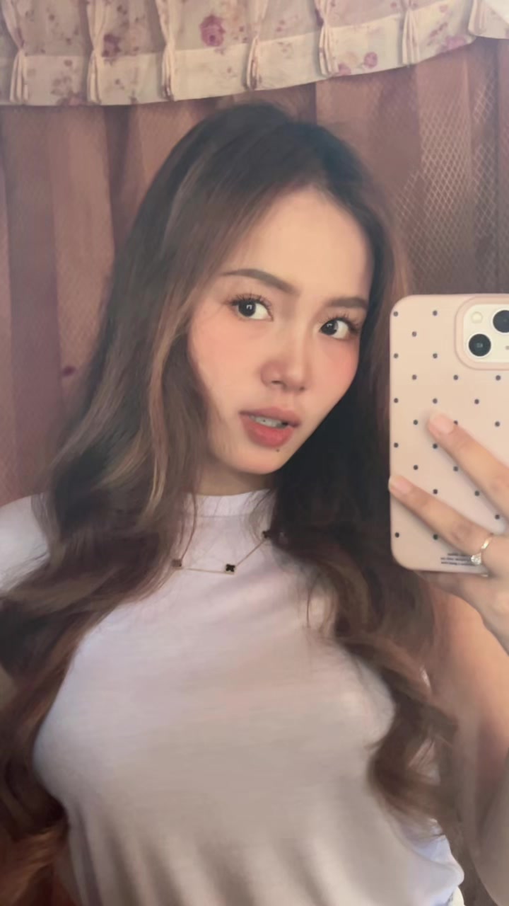@Iyess🕊️