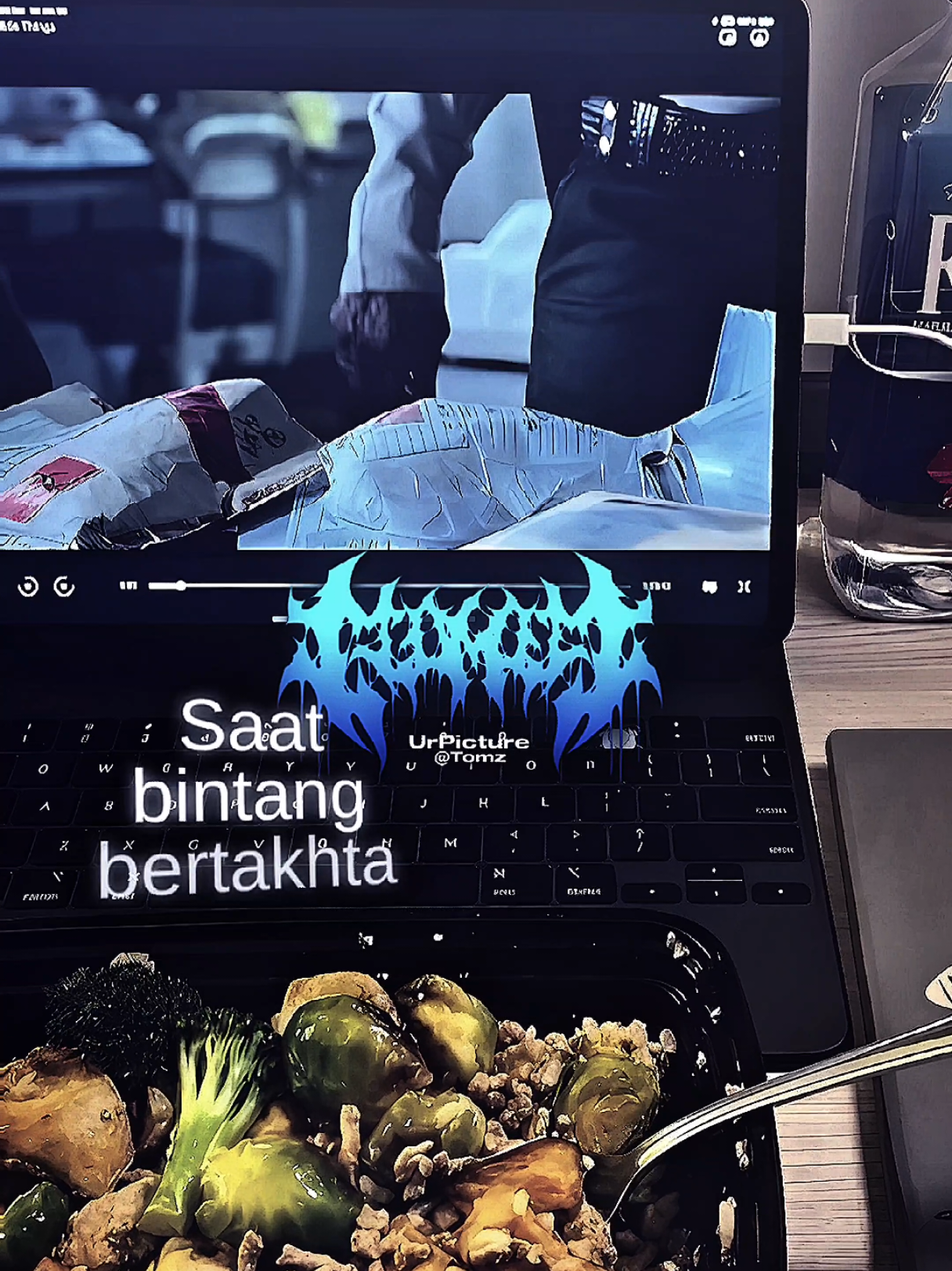 @Tomz 𝙏𝙚𝙢𝙥𝙡𝙖𝙩𝙚