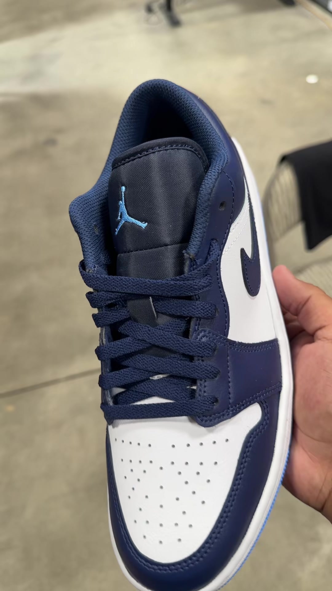 @Trending Sneakers