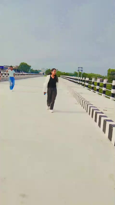 @❣️ Sharma 👑 queen ❣️