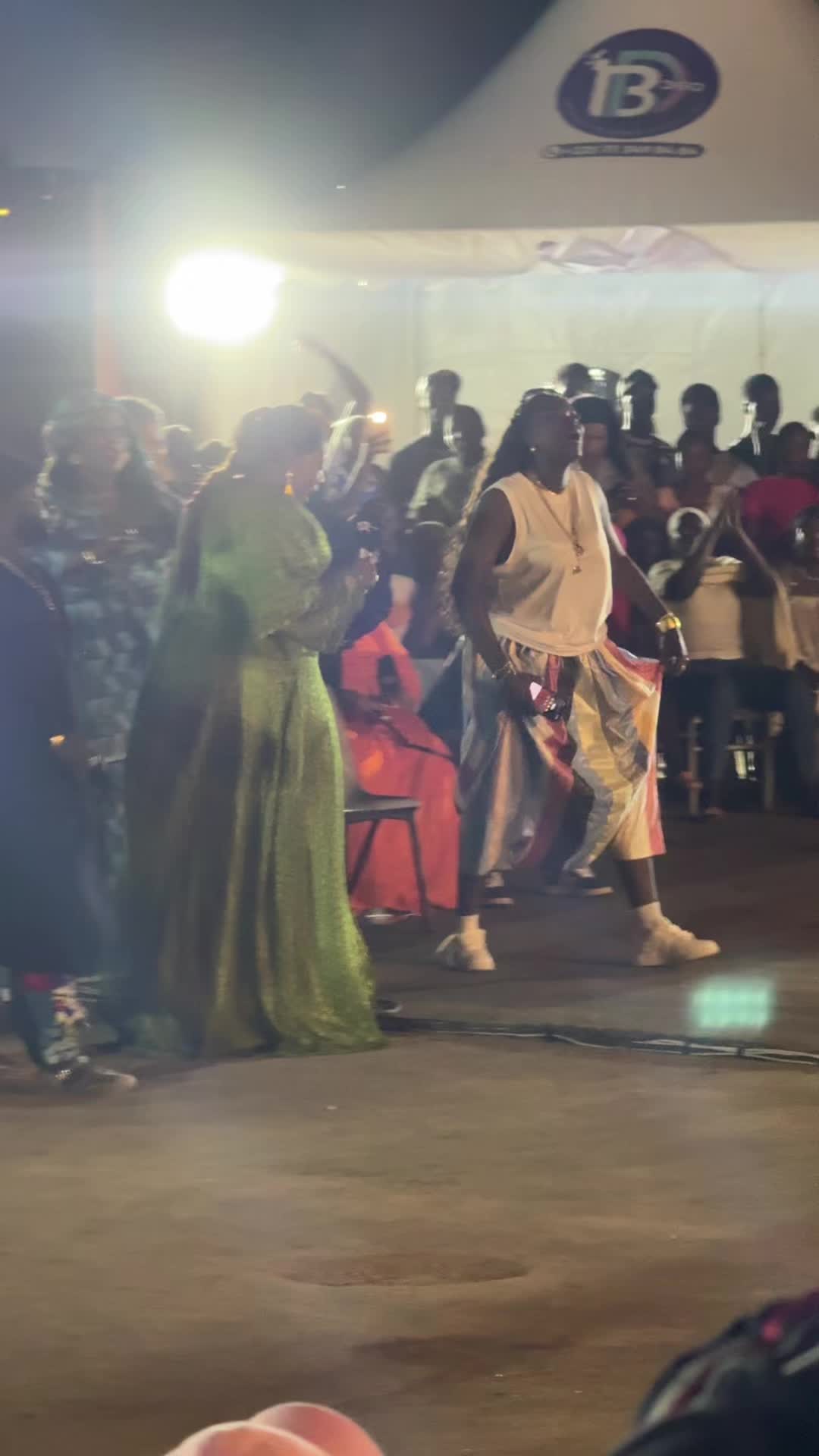 @Snap mame Ndiaye Savon