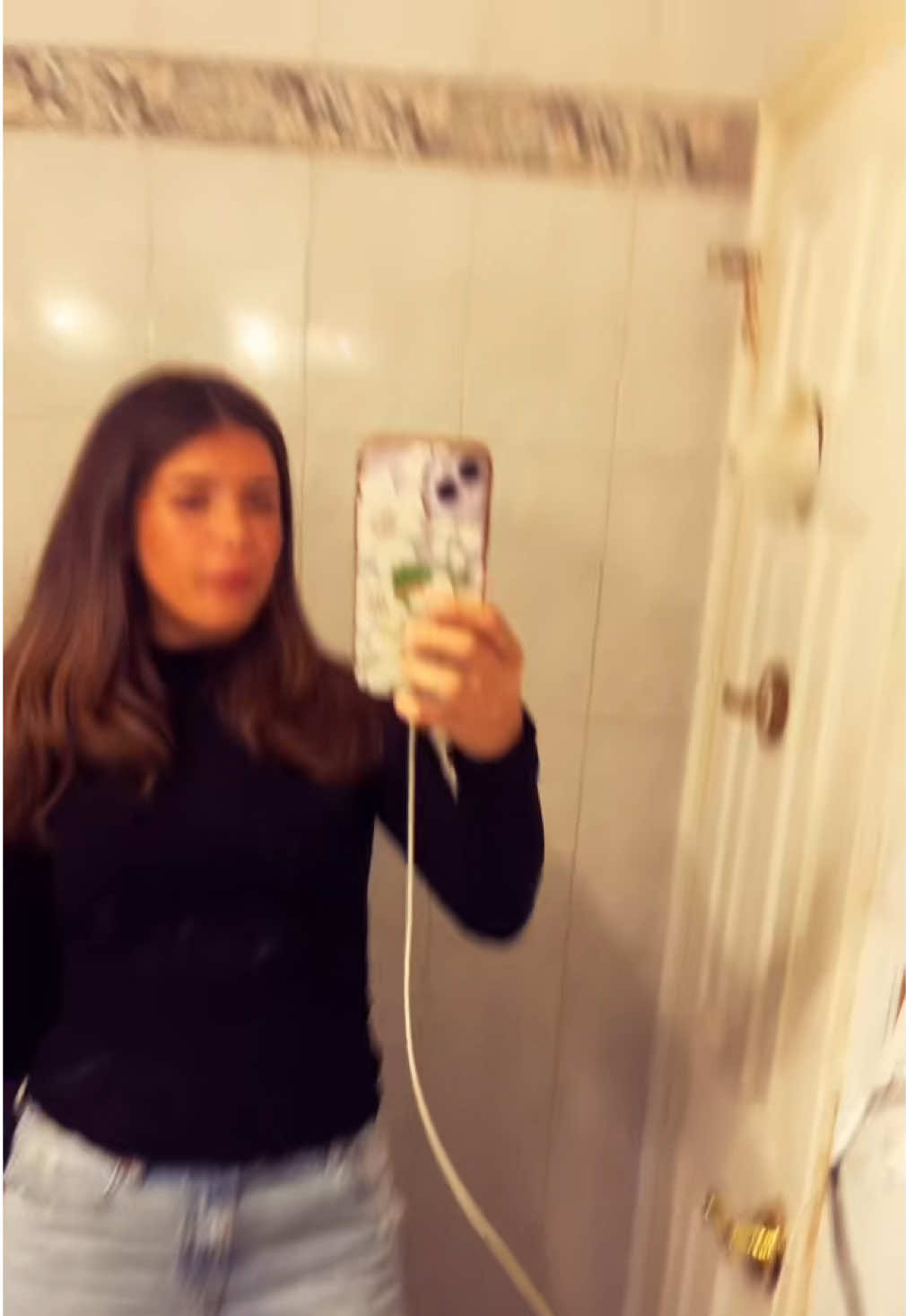 @️