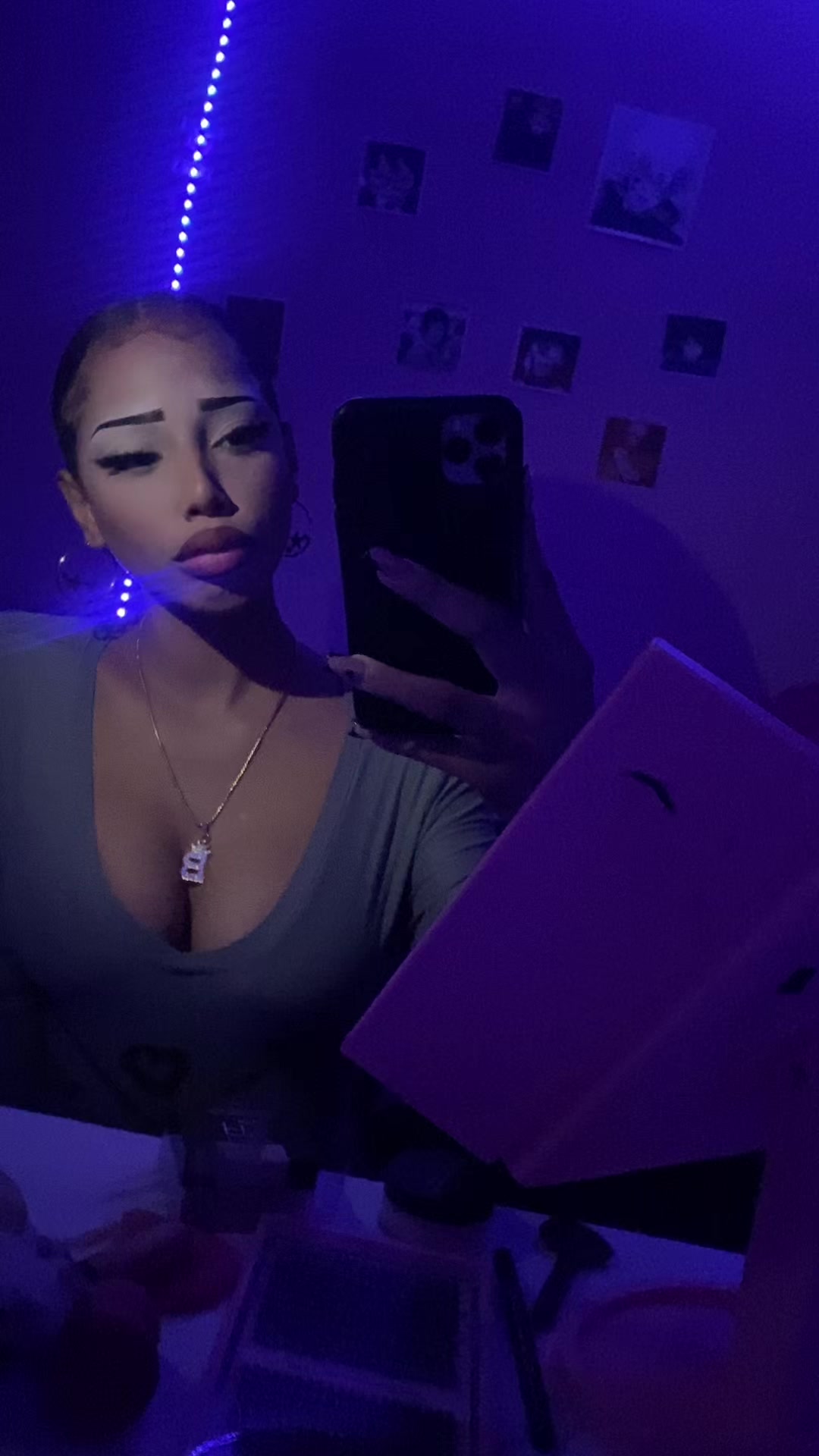 @️.