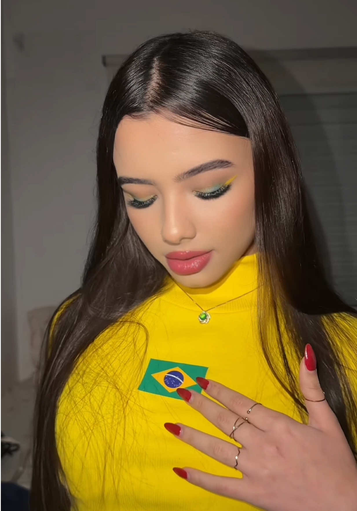 @nicolly_bom