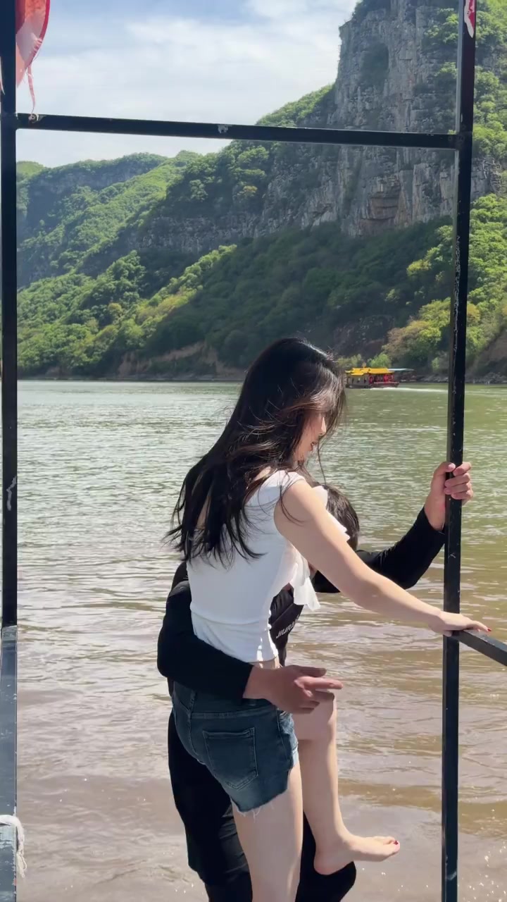 @Bé Nắng Xinh