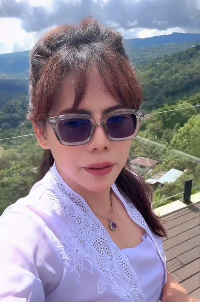 @Fransiskasari ™