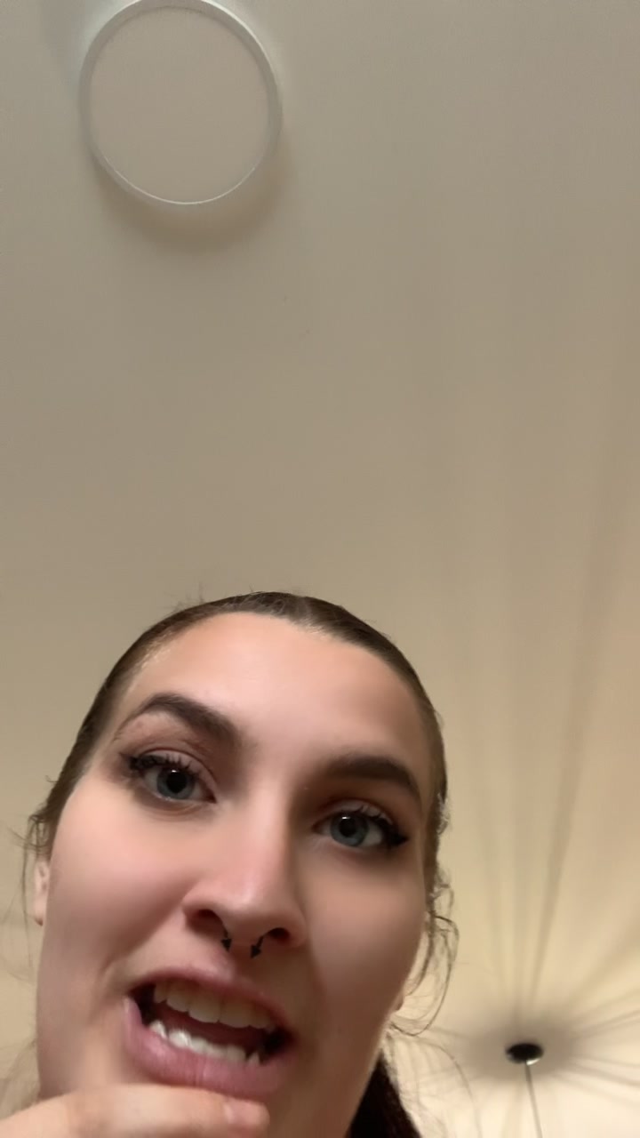 @madame Ⓜ️