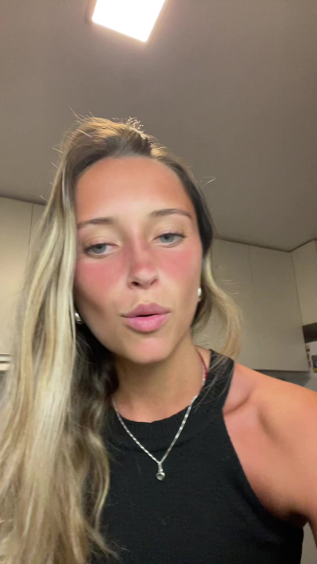 @vickyrinaldii