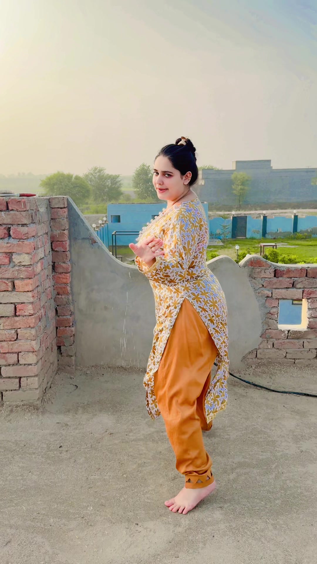 @Billo khan