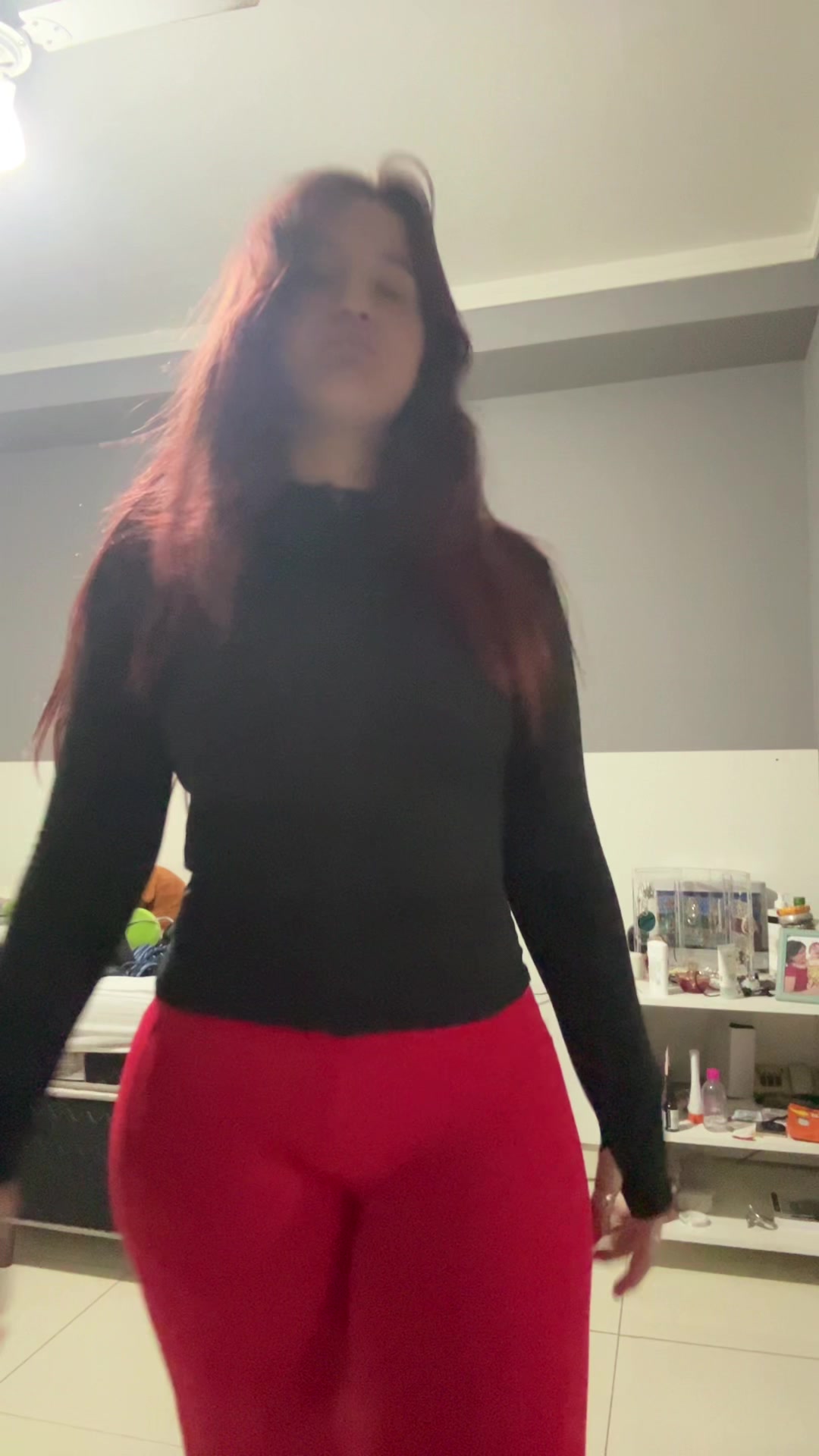 @moni