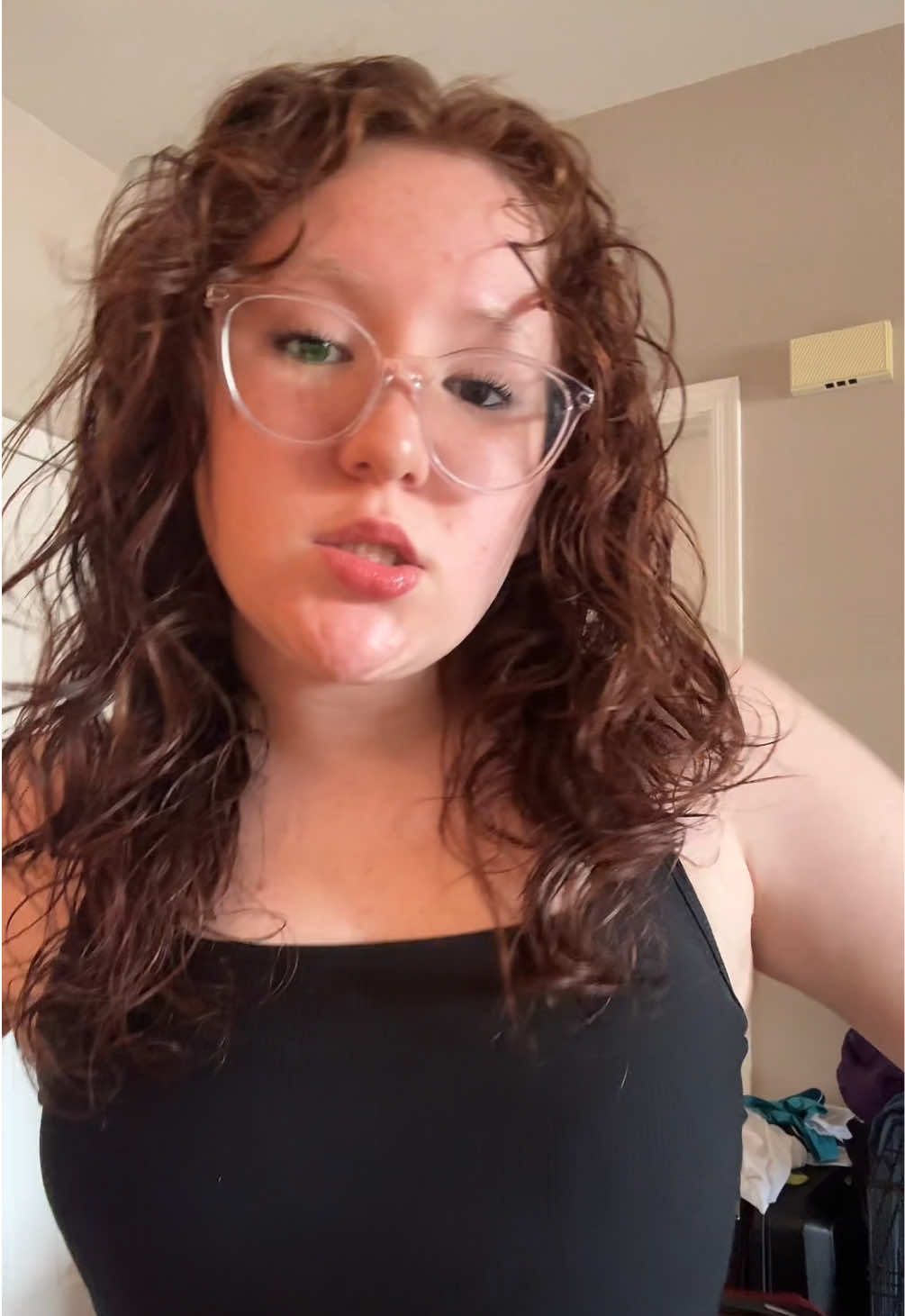 @bella