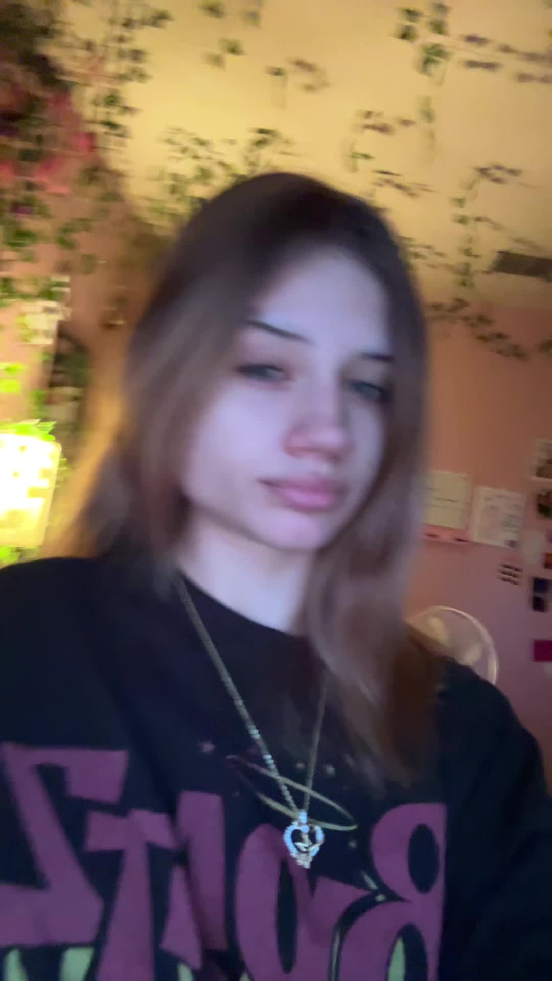 @madivarolaa