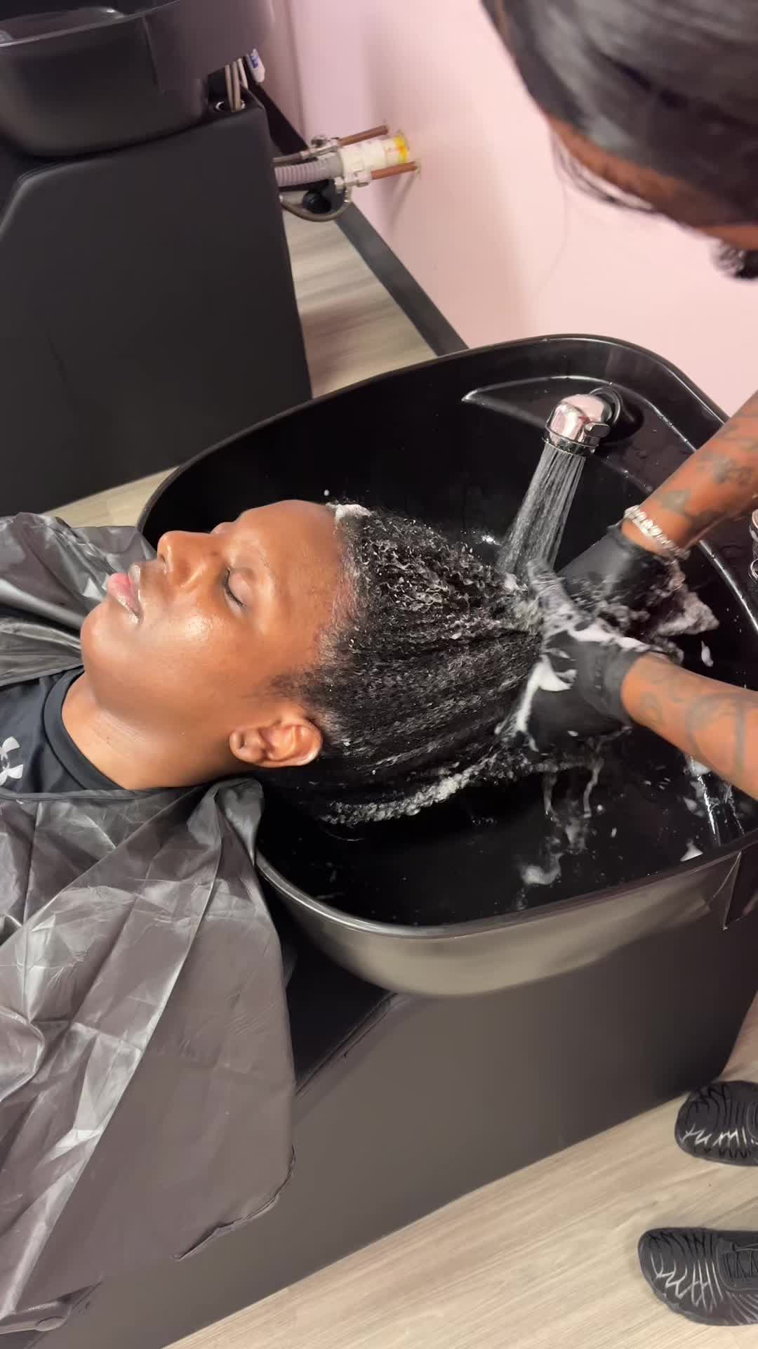 @Houston’s Braider/Lash Tech
