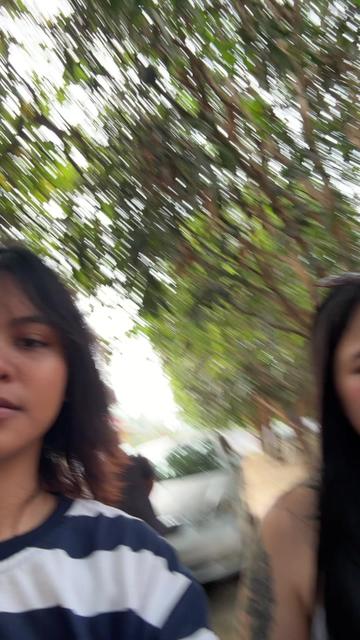 @Vanessa Raval 🪰