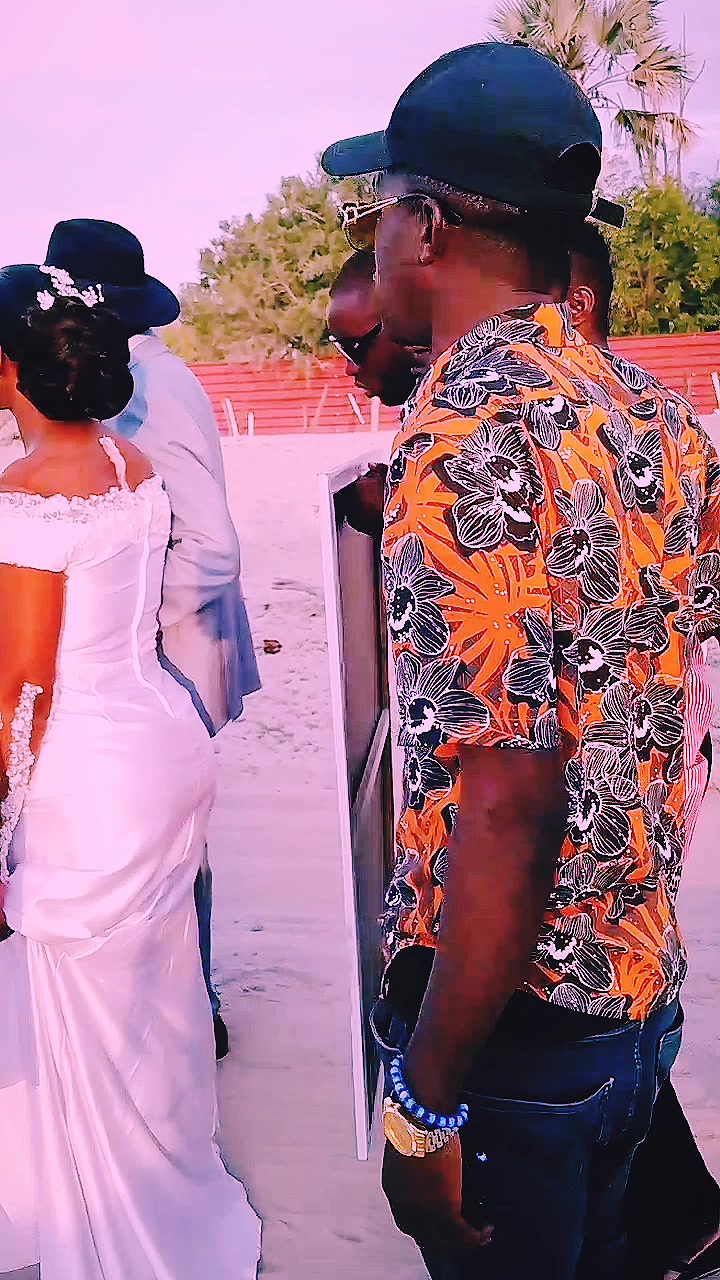 @🇳🇦Bwila 80's Vocals