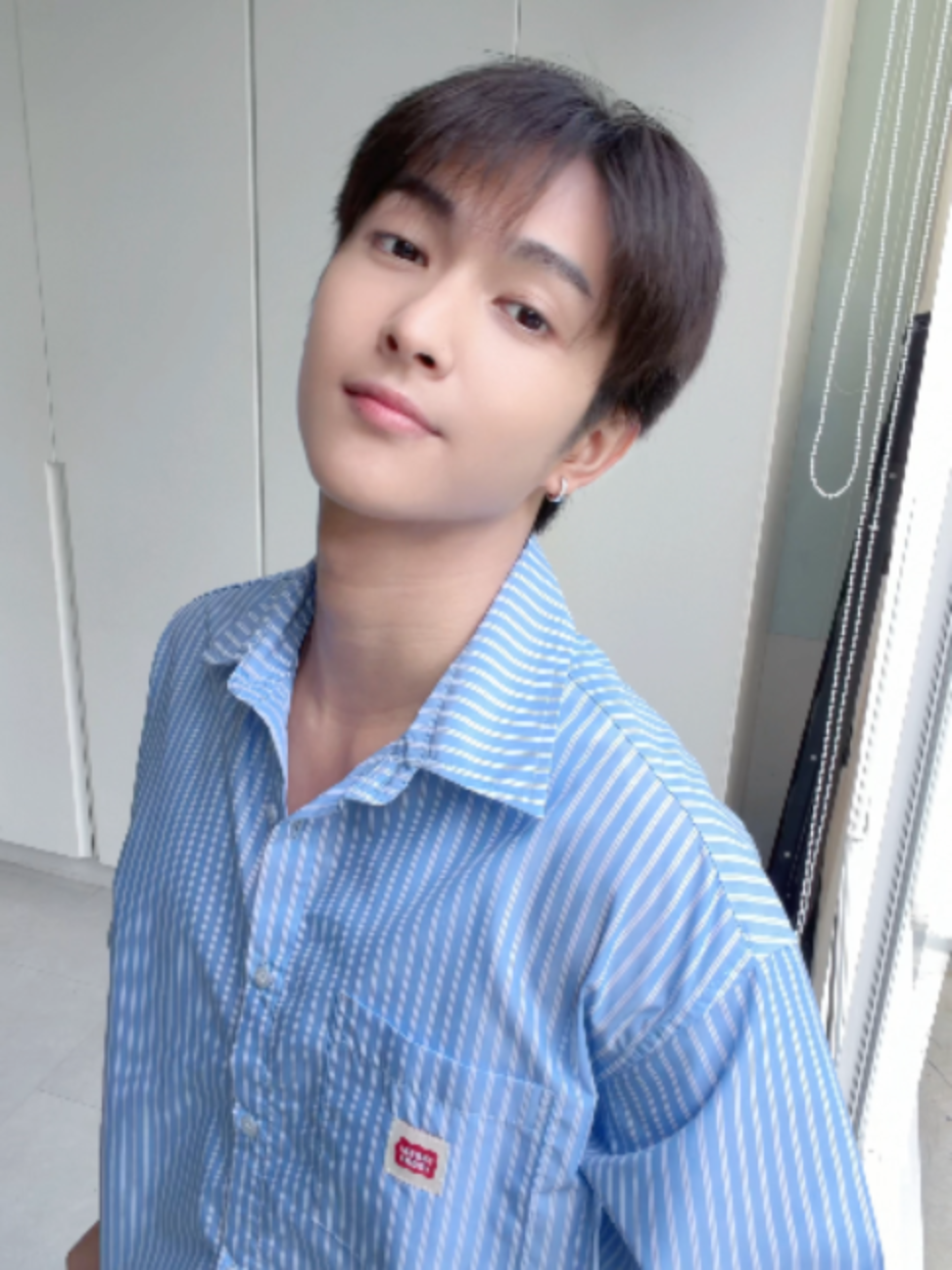 @BUS because of you i shine