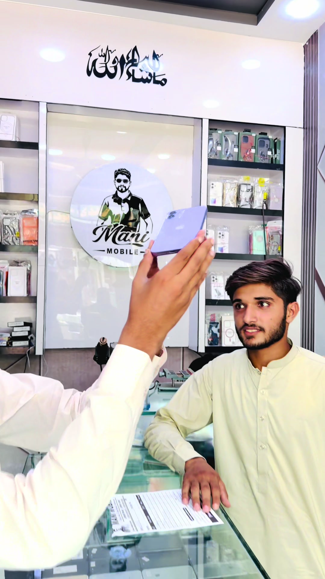 @Mani mobile gojra ✌️