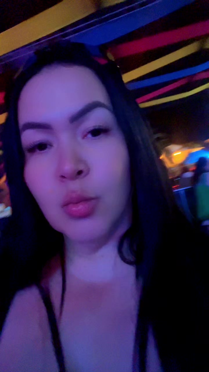 @Desi la Diva🍑🍑