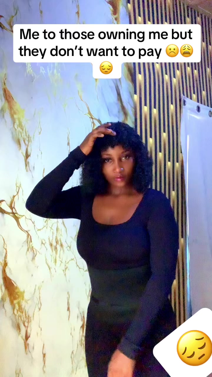 @🎀Dat gal Äřķøşüäħ 🎀🛍️