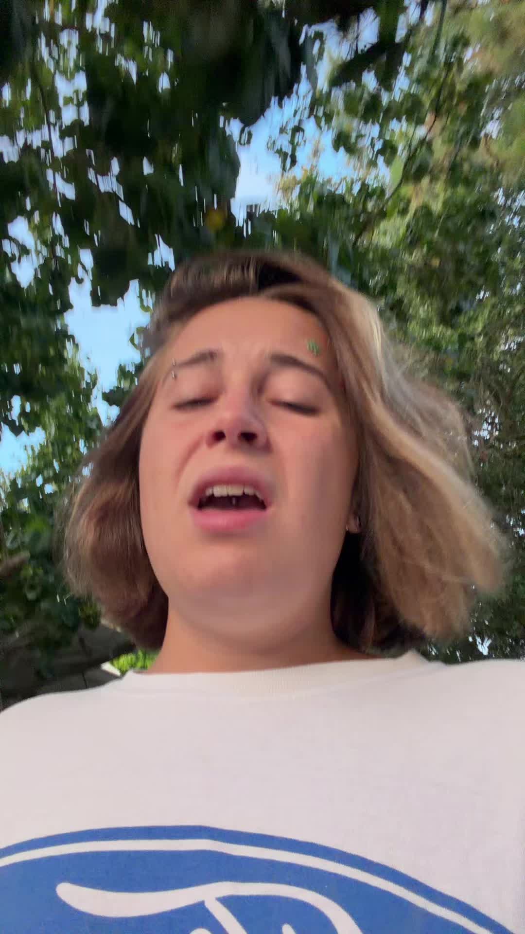 @bawbz21