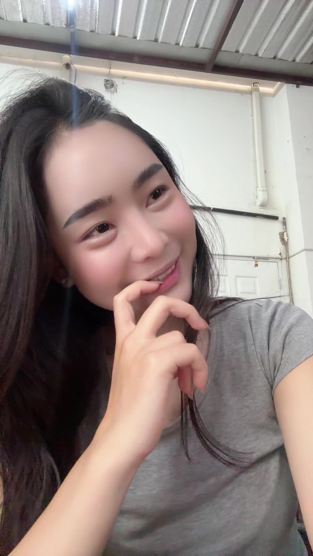 @หน๋อย หน่า ที่หน้าเหวี่ยงๆไง
