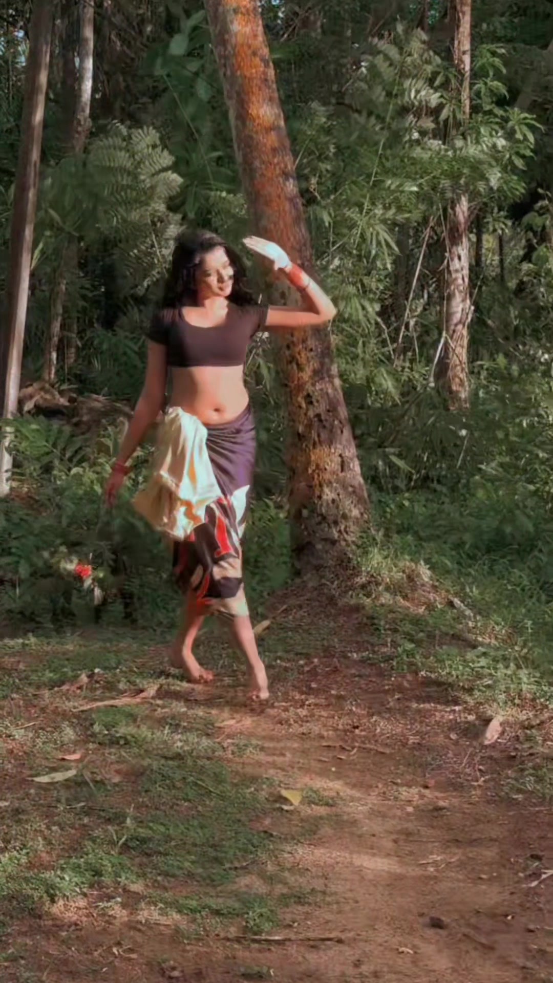 @චූටී 𝐠𝐢𝐫𝐥⇝💋🧚♀️